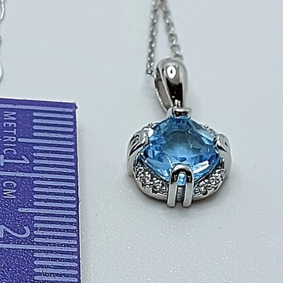 Natural Cushion‎ Sky Blue Topaz 8mm & Cz 925 Sterling Silver Necklace 17" - Picture 6 of 11